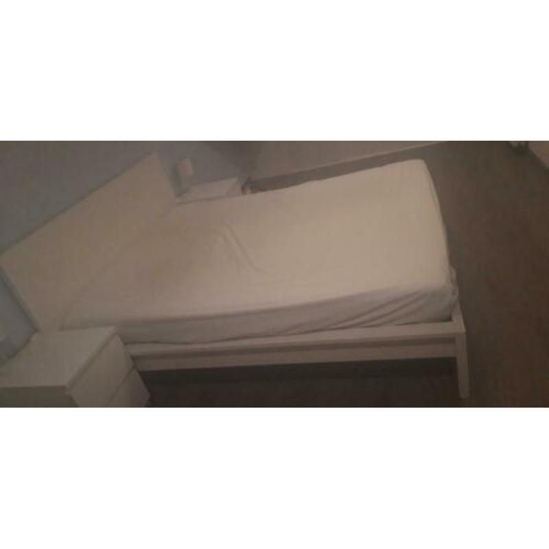 Malm bed hoog 160x200 wit (incl. matras+lattenbodem)