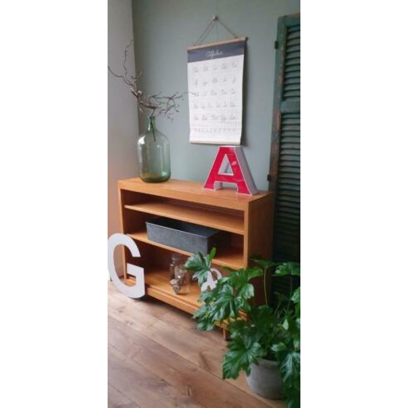 brocante schoolkasten/vintage boekenkasten uit oude school
