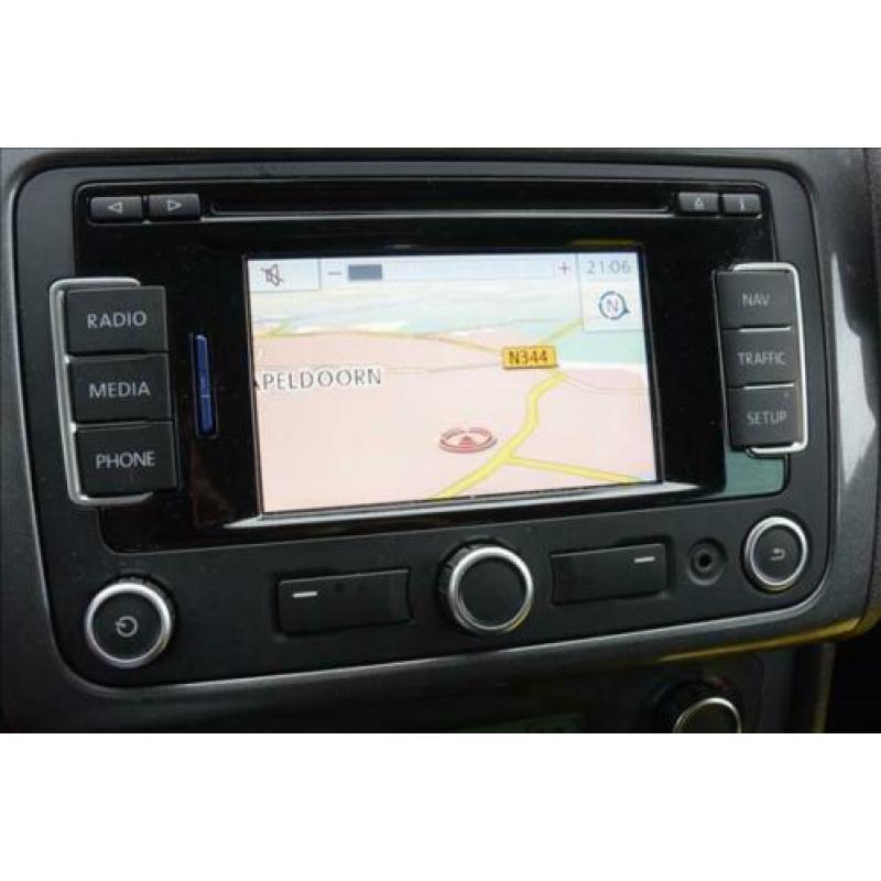 Volkswagen Polo 1.2 TSI Highline LEER NAVI CRUISE BLUETOOTH