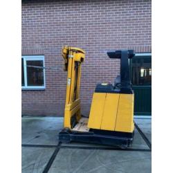 Jungheinrich 1,4 ton reachtruck schubmaststapler
