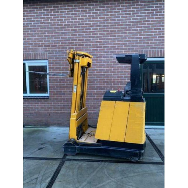 Jungheinrich 1,4 ton reachtruck schubmaststapler