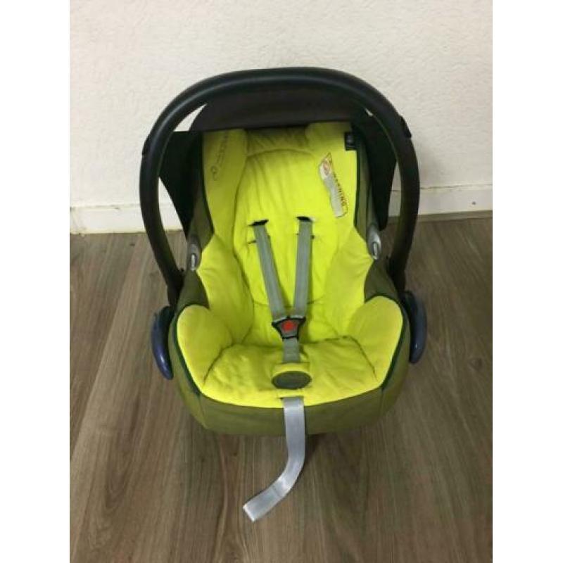 Maxi Cosi met voetenzak