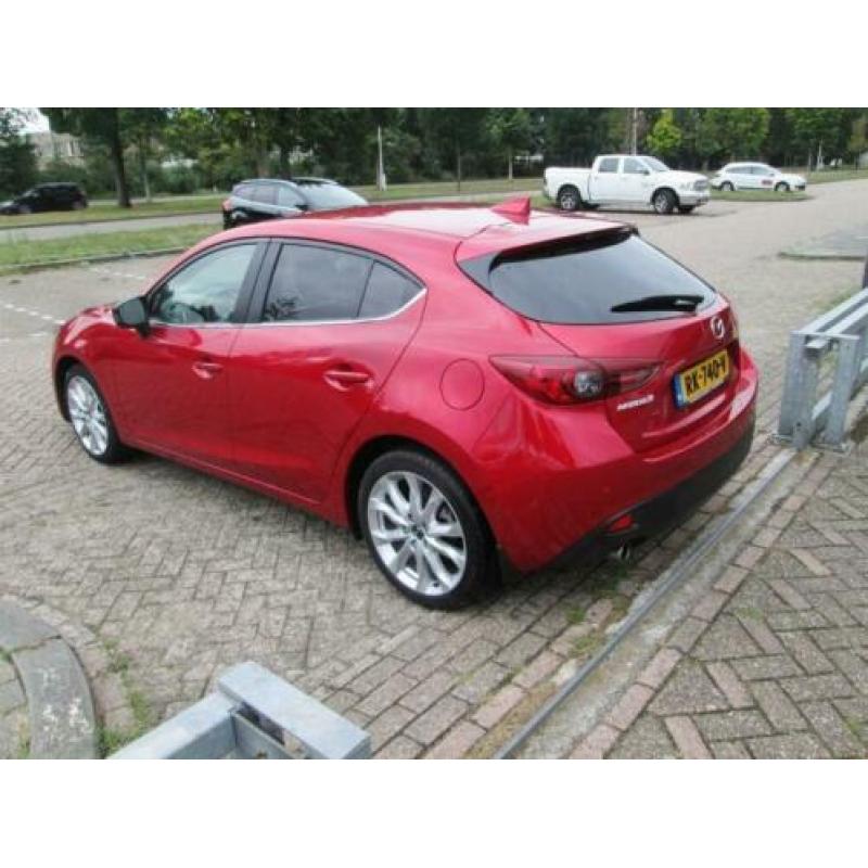 Mazda 3 2.0 GT-M LEER+ELEKTRISCH STOELEN / CLIMA / ENZ...