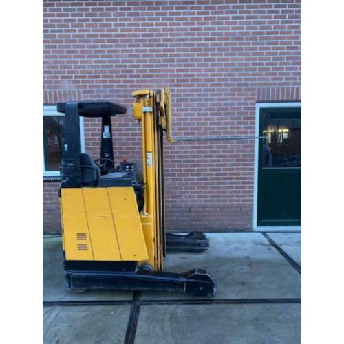 Jungheinrich 1,4 ton reachtruck schubmaststapler