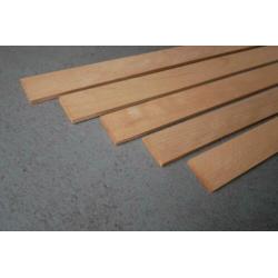 Partij (70x) Beuken Hardhouten Latten: 10 x 55 x +/- 2400 mm
