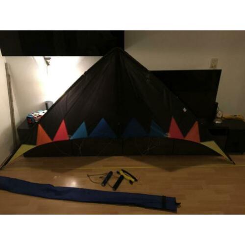 Power kite 2,64 M incl bars met lijn.