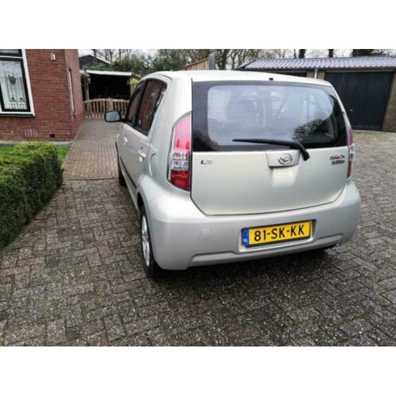 Daihatsu Sirion 1.3 2006 Beige