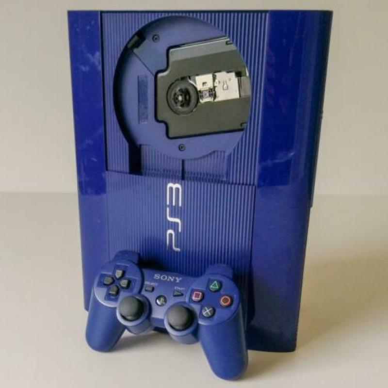 PS3 Super Slim Aqua 500 GB met controller