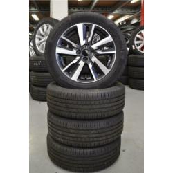 Org. 16" Nissan Micra Velgen 4x100 + TPMS + NWE Zomerbanden