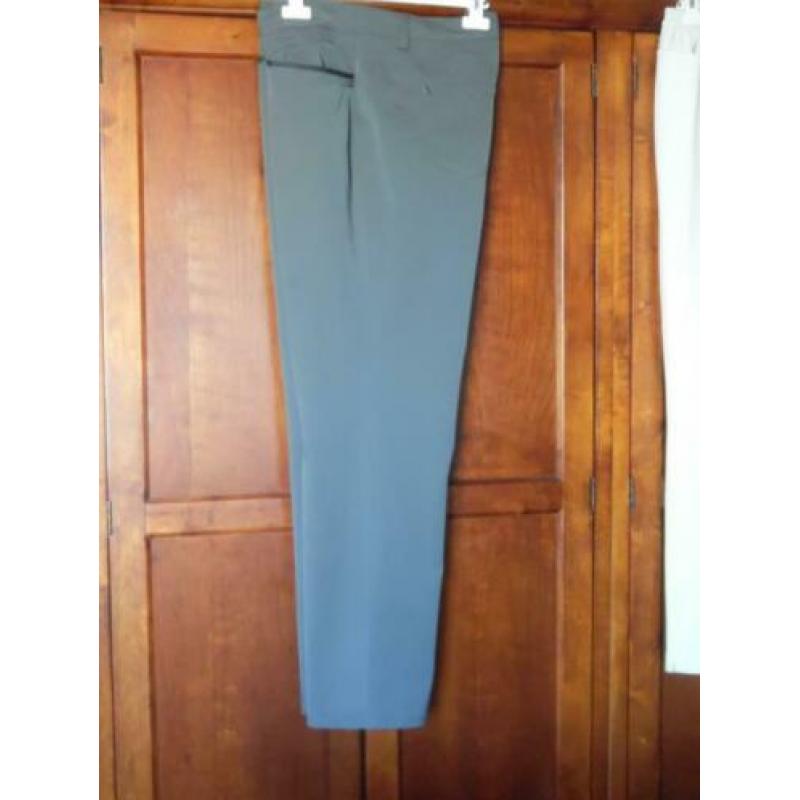 Maat 46 .Basler broek taupe kleur.