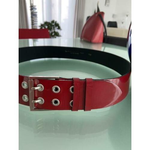 Lakleren riem ROOD 100 cm