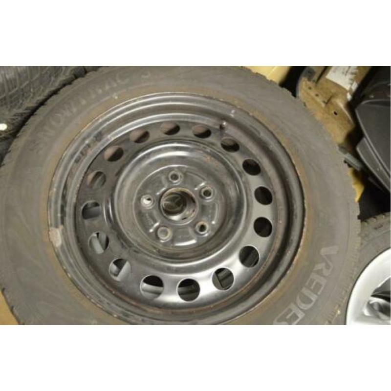 Org: 16" Suzuki SX-4 stalen Velgen 5x114.3 + Winterbanden