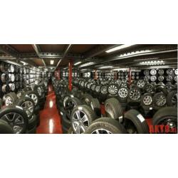 Org: 16" Suzuki SX-4 stalen Velgen 5x114.3 + Winterbanden