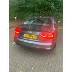 Audi A4 1.8 Tfsi 125KW Multitronic 2015 Grijs S-line