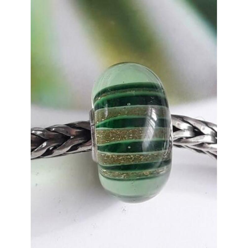 Stralende zonnestralen. kraal Van Trollbeads