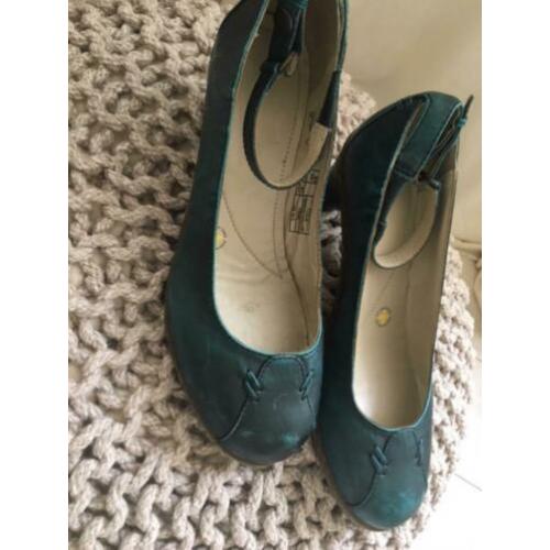 ZGAN schoenen van dr Martens Maat 39