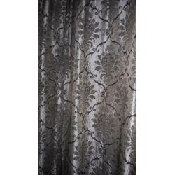 Gordijnen kleur taupe