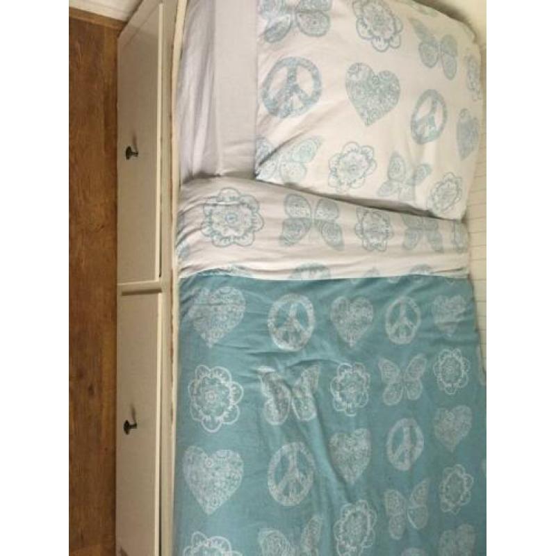 Hemnes bed met 3 lades