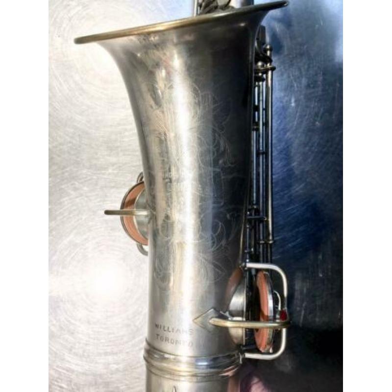 Conn New Wonder saxofoon, alt en tenor