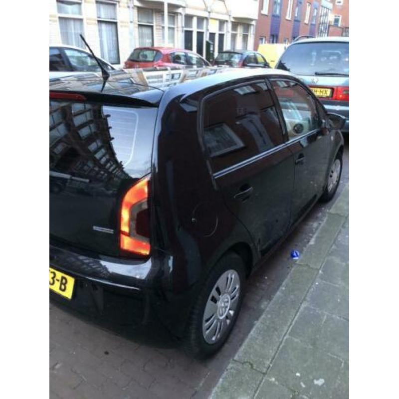 Volkswagen UP! 1.0 44KW/60PK 5-DRS 2014 Zwart