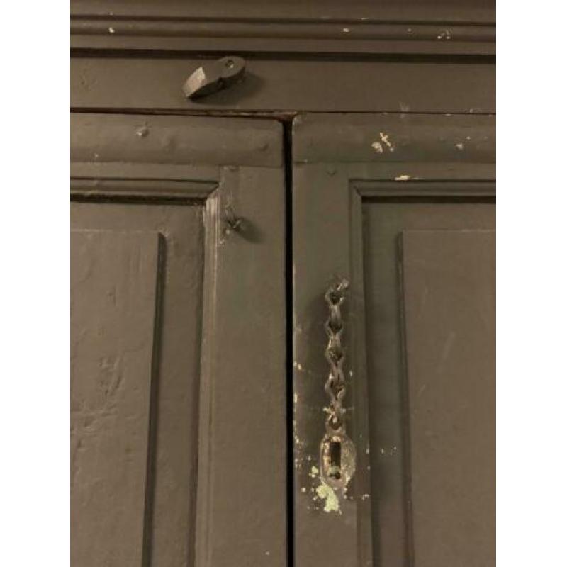 Massief houten Indiase vintage kast