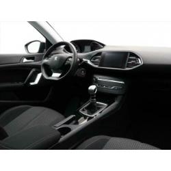Peugeot 308 1.2 PureTech 110pk Executive | pano.dak