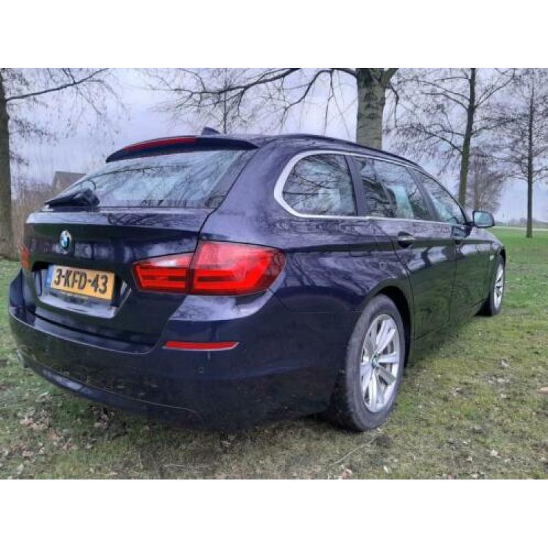 BMW 5-Serie 520D Touring AUT 2013 High Executive Full Option