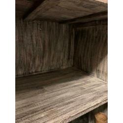 Massief houten Indiase vintage kast