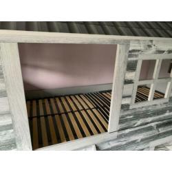 Uniek (stapel)bed huisjesbed hoogslaper 90x200