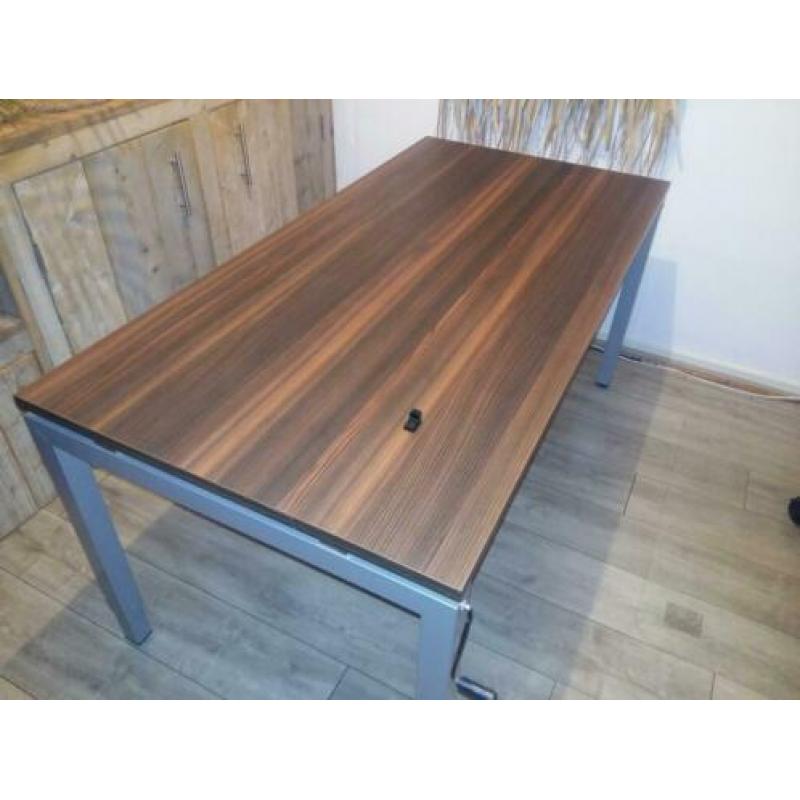 Slingerverstelbaar bureau 160 x 80 cm