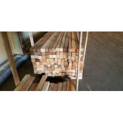 vuren 7 x 7 balken