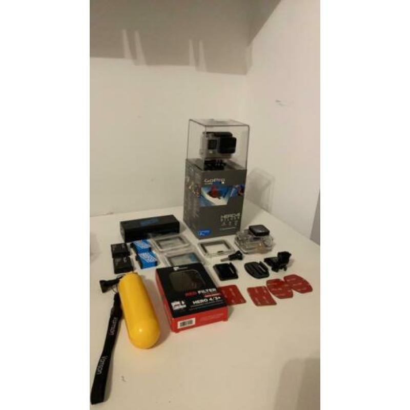 GoPro hero 4 Silver incl. roodfilter accu’s en accessoires