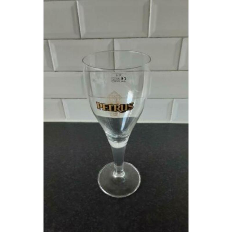 Petrus glas