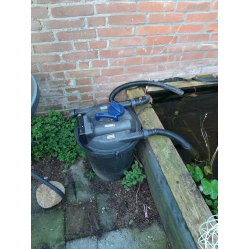 Oase vijverpomp met infrarood filters