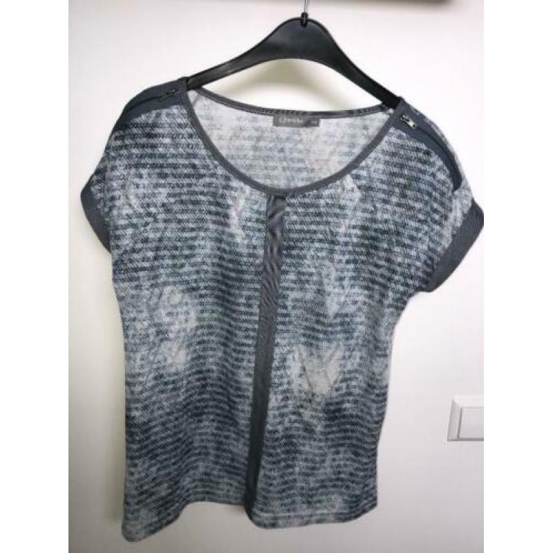 Mooie top van Geisha | Maat S | Blauw met zilver | ZGAN'