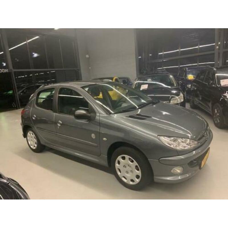 Peugeot 206 1.4 Génération Airco, 5 drs, 157dkm