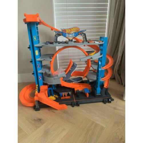 Zgan!! Hot Wheels Action Ultieme Garage