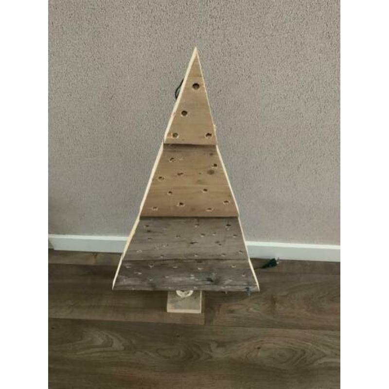 Kunst kerstboom incl voet en overige attributen