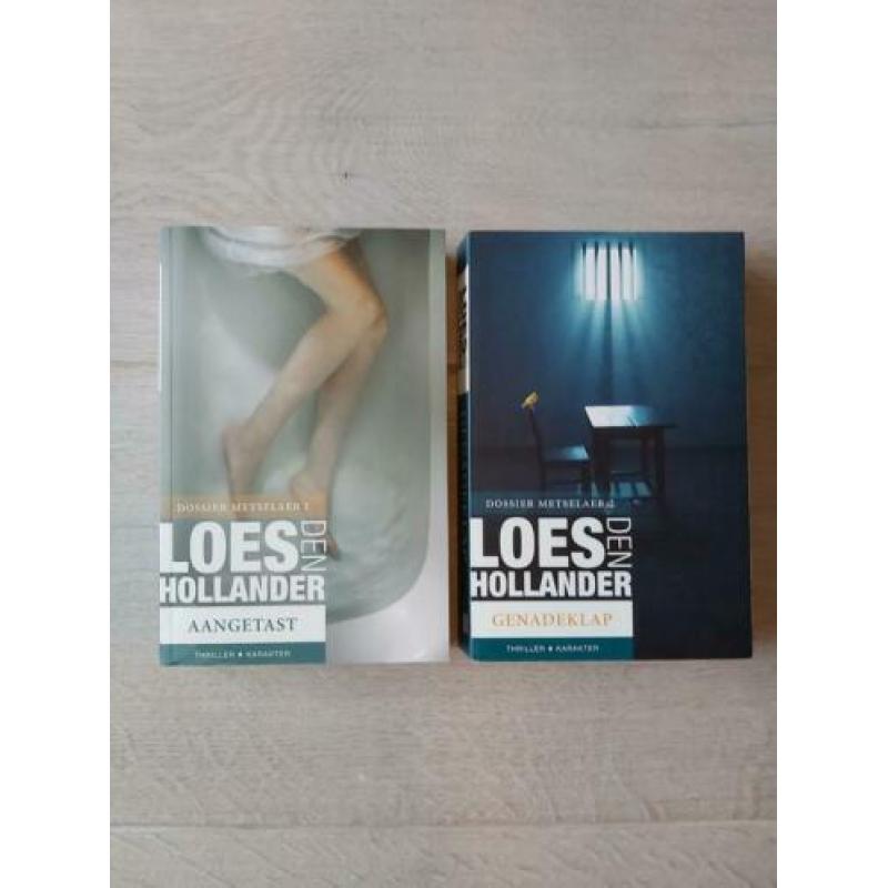 28 boeken thrillers en chicklits