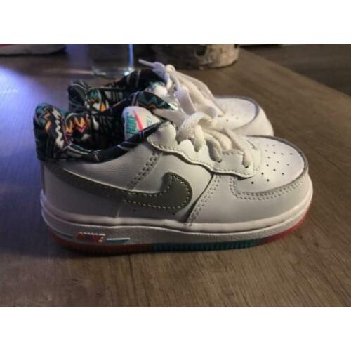 Kinderschoenen!
