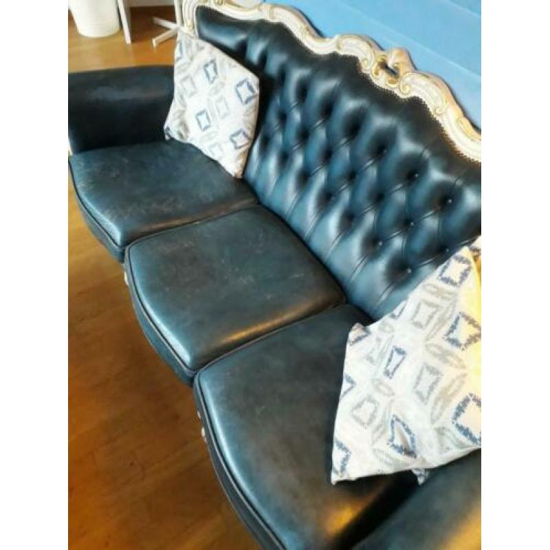 Kalfsleren Lodewijk XIV driezitsbank + 2 fauteuils