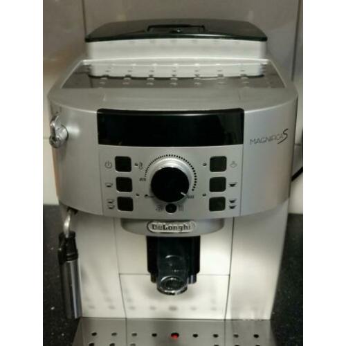 DeLonghi magnifica S