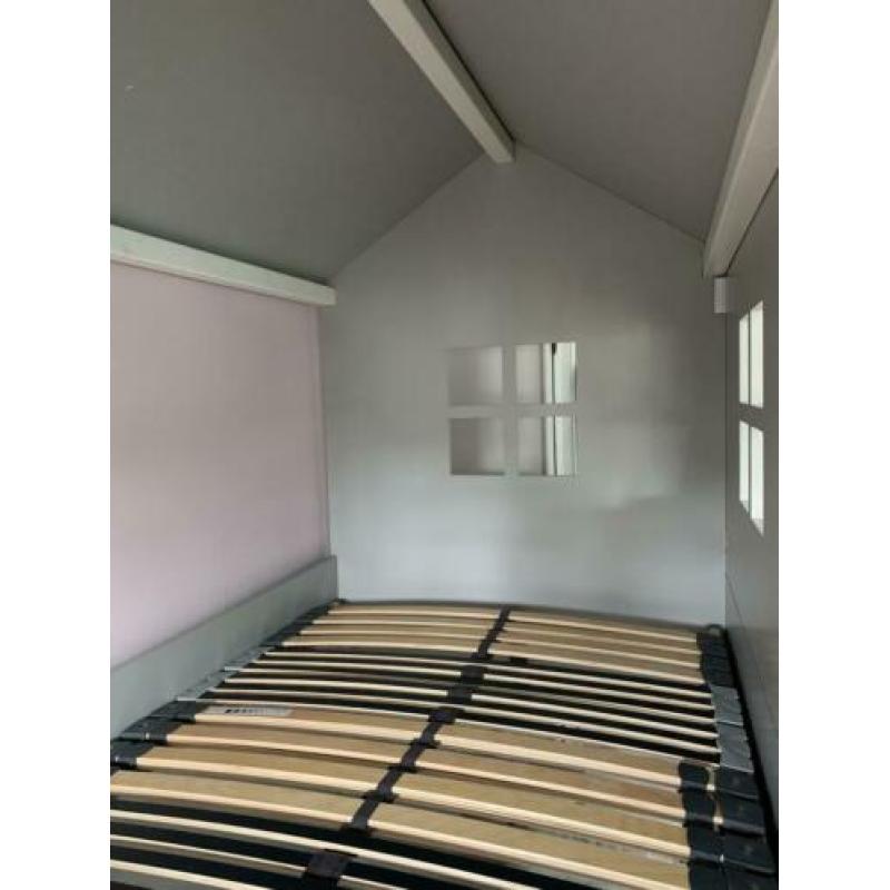 Uniek (stapel)bed huisjesbed hoogslaper 90x200