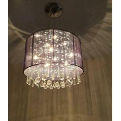 Lamp met glaskristallen