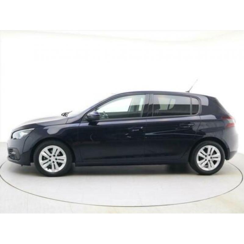 Peugeot 308 1.2 PureTech 110pk Executive | pano.dak