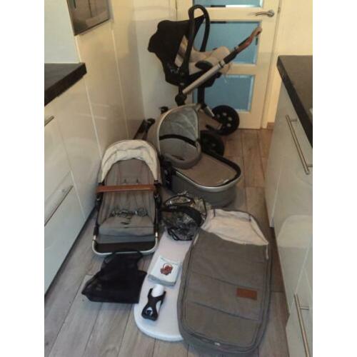 Joolz Day elephant grey met bijpassende maxicosi en meer!