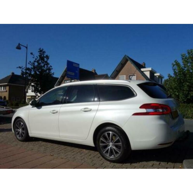 Peugeot 308 SW 1.6 BlueHDI Blue Lease Executive Pack PANO/LE