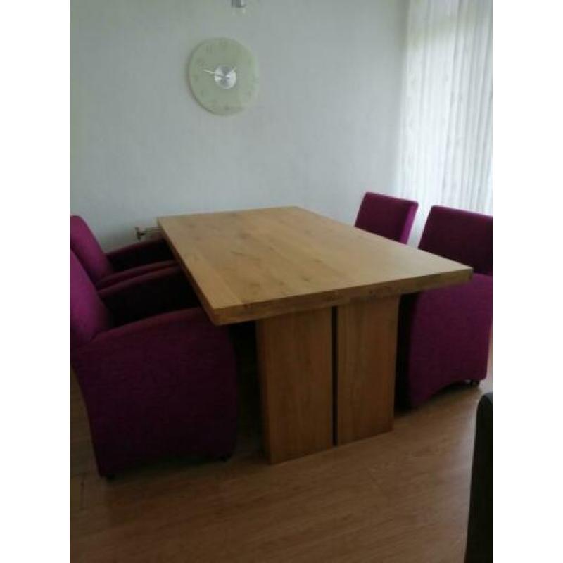 Eettafel (180 x 100) plus 4 eetkamerstoelen