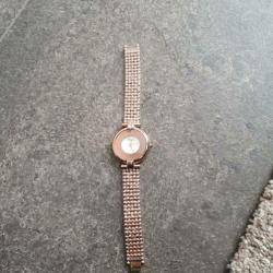 Dames horloge van Dior