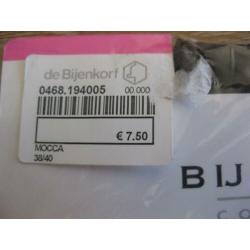 2 nieuwe Bijenkorf panty's, maat 38/40. Moccakleur. Set € 4